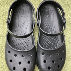 Crocs Slingback Mary Janes Black Size 8 NWOT